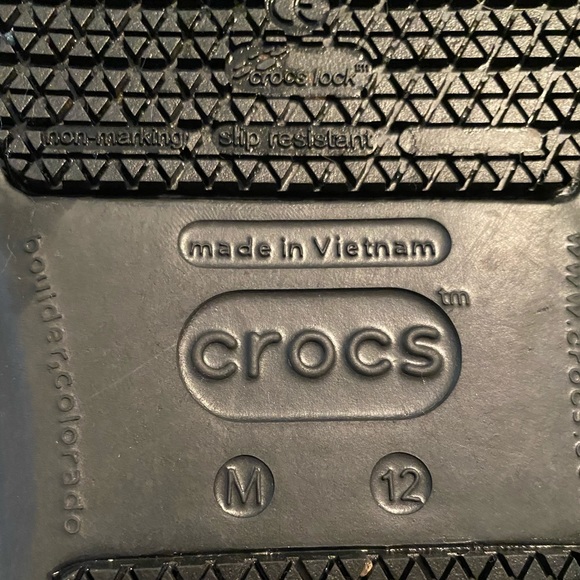 Crocs - Picture 9 of 9